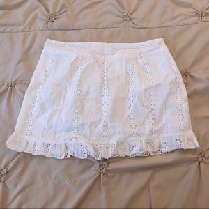 Mini embroidery skirt